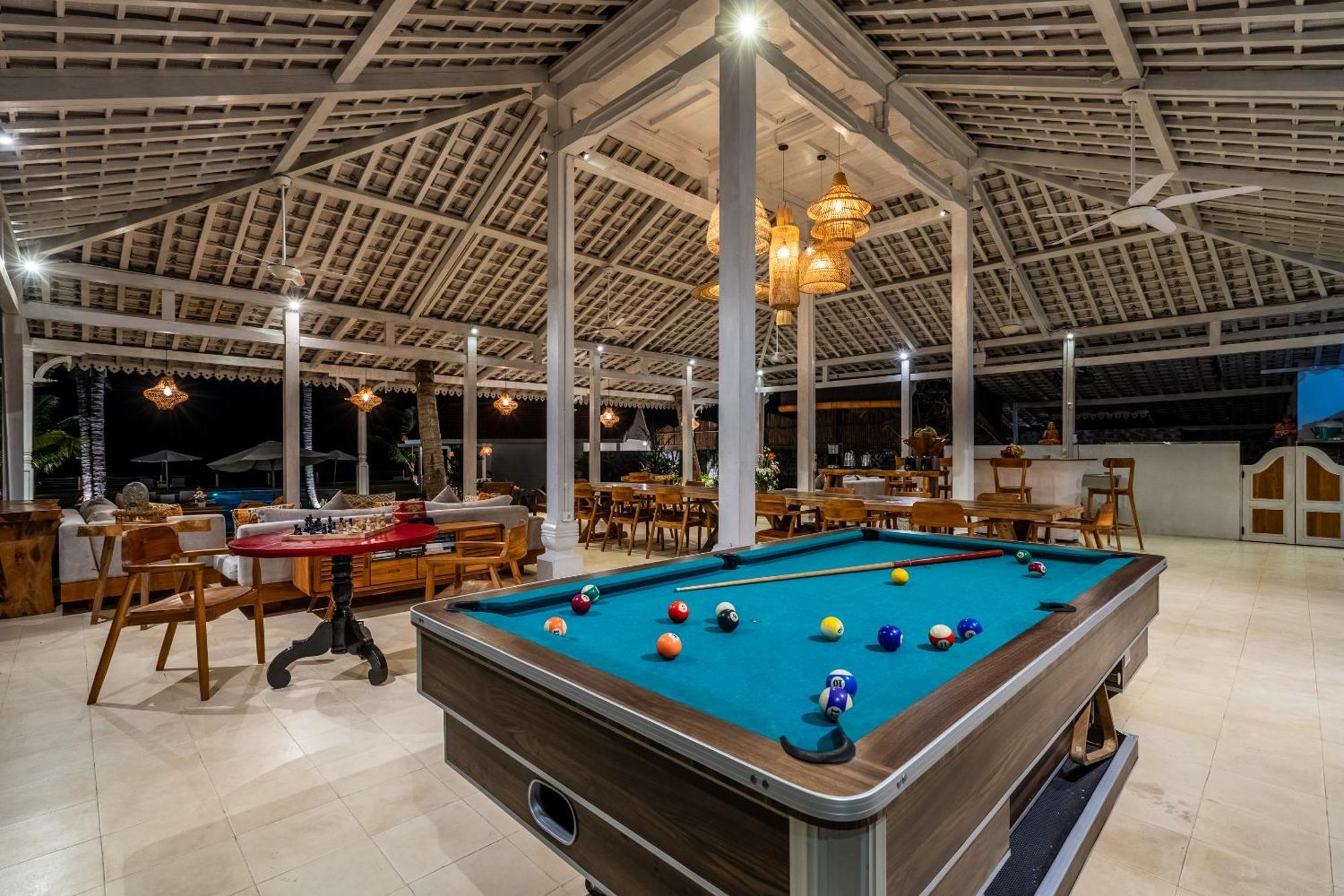 Senang Resort 티아냐르 외부 사진